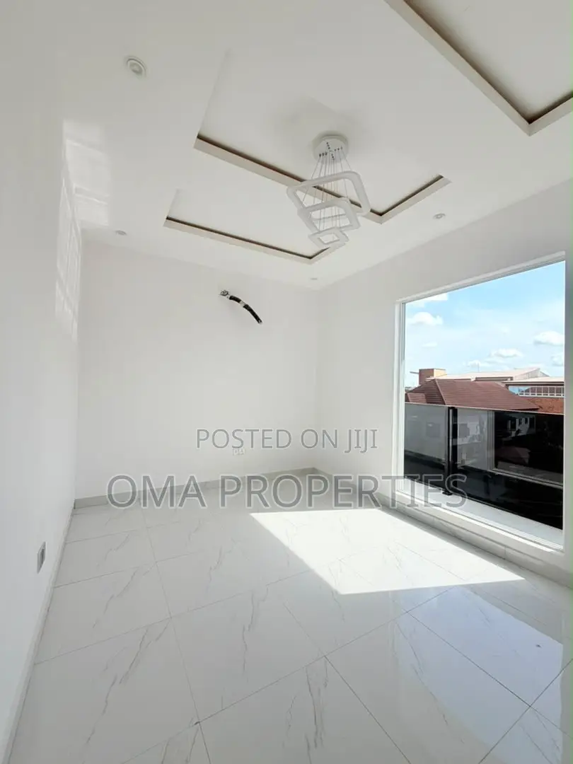 Furnished 5bdrm House in Magodo for sale in Magodo