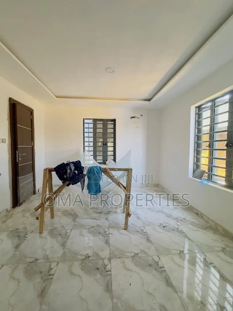 Furnished 4bdrm House in Gbagada for sale in Gbagada