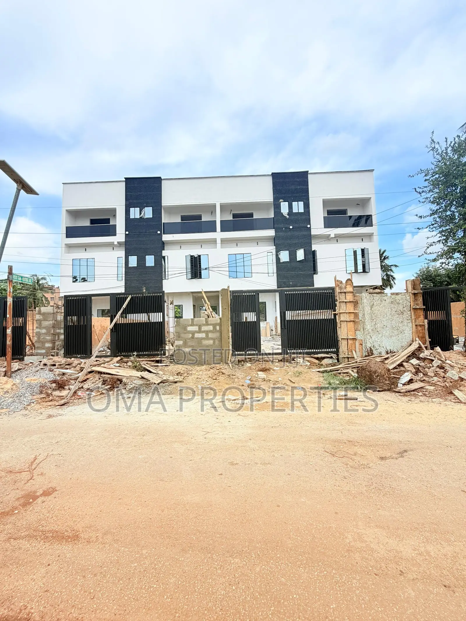 Furnished 4bdrm House in Ikeja GRA for sale in Ikeja GRA