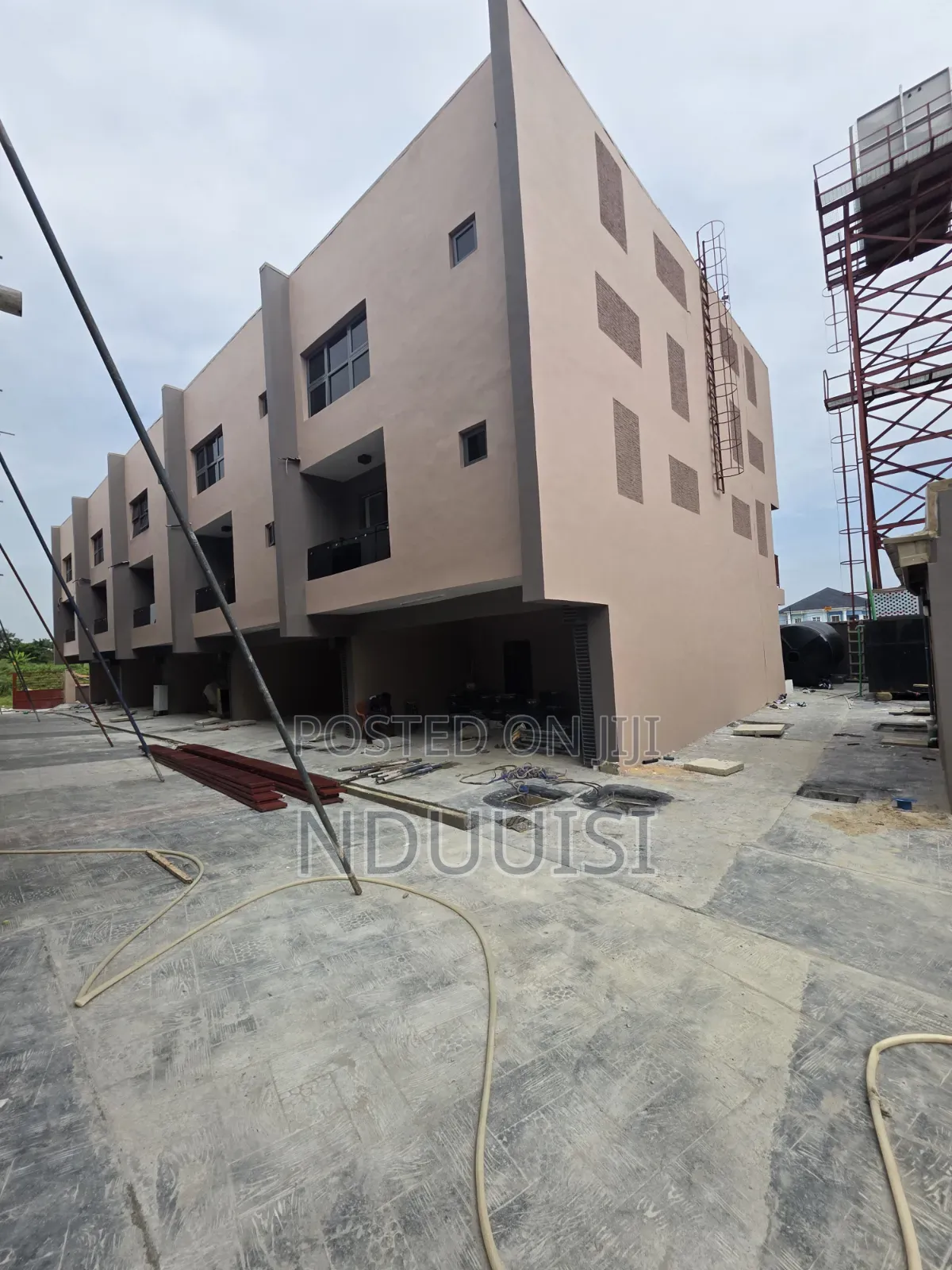 4bdrm Townhouse/Terrace in Alaka Estate for sale in Alaka Estate