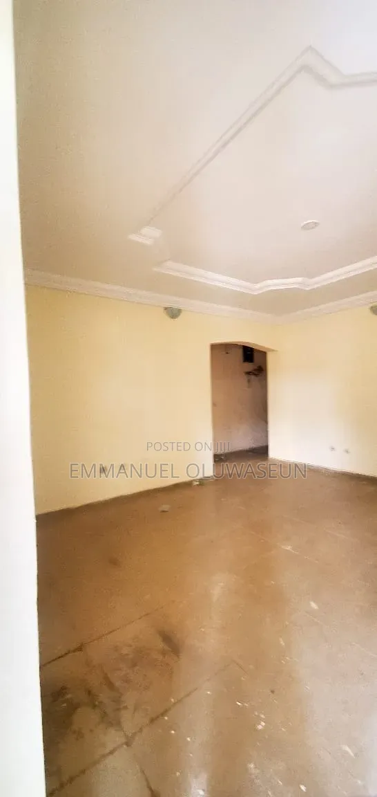 2bdrm Block of Flats in Karu for rent in Karu