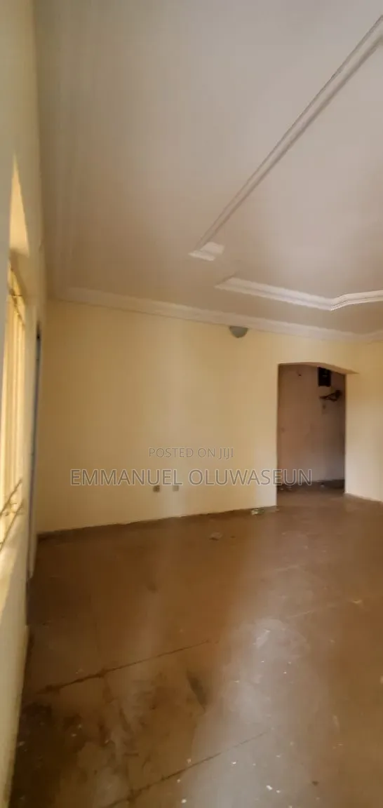 2bdrm Block of Flats in Karu for rent in Karu
