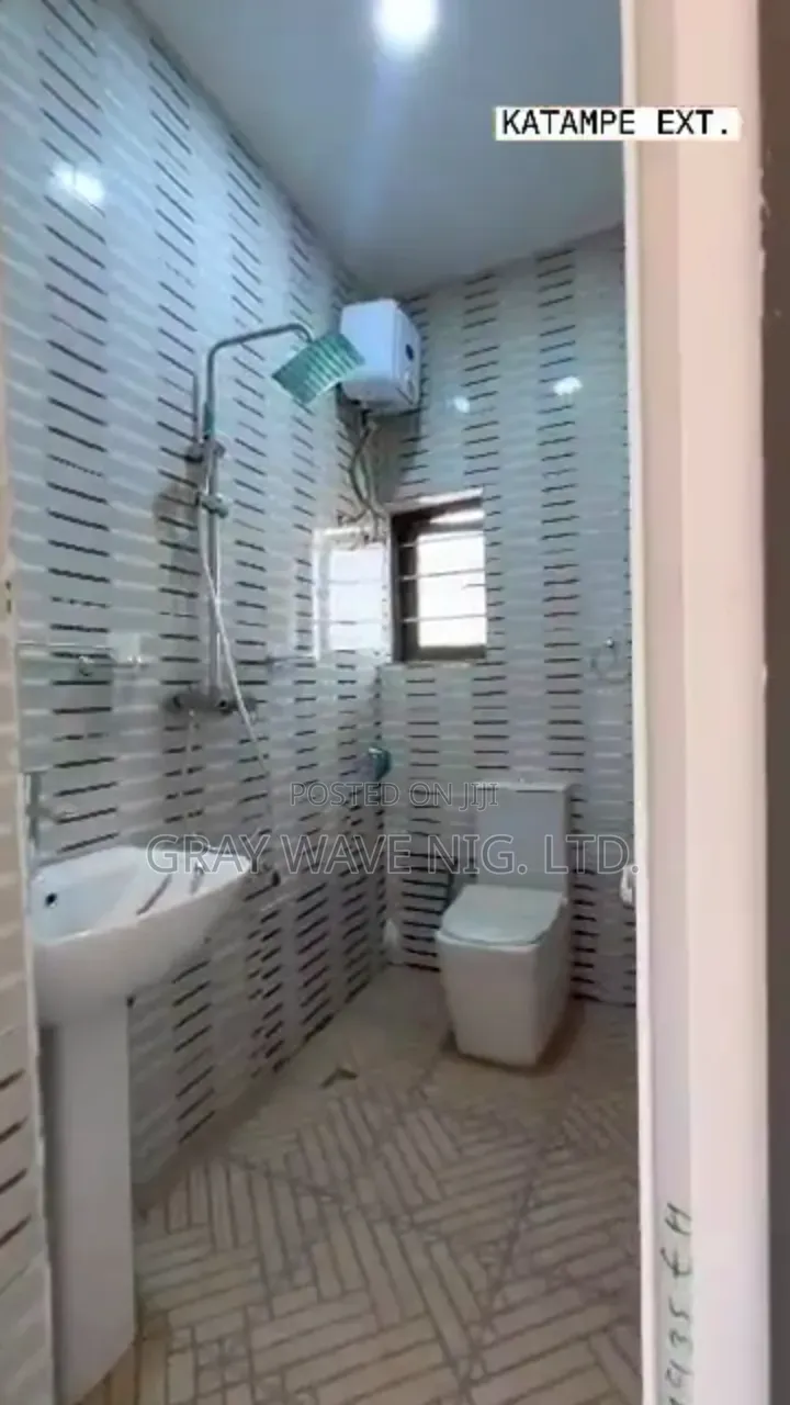 5bdrm Duplex in Diplomatic Hills, Katampe Extension for sale in Katampe Extension