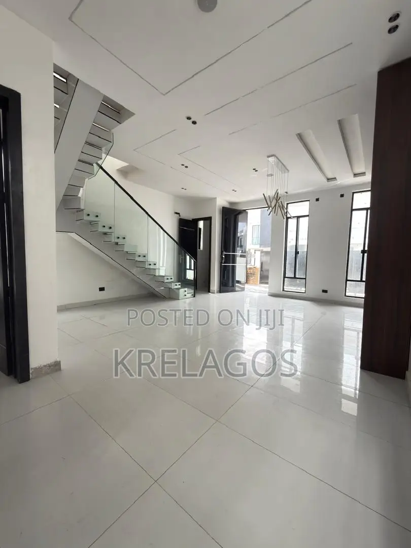4bdrm Duplex in Orchid, Chevron for sale in Chevron