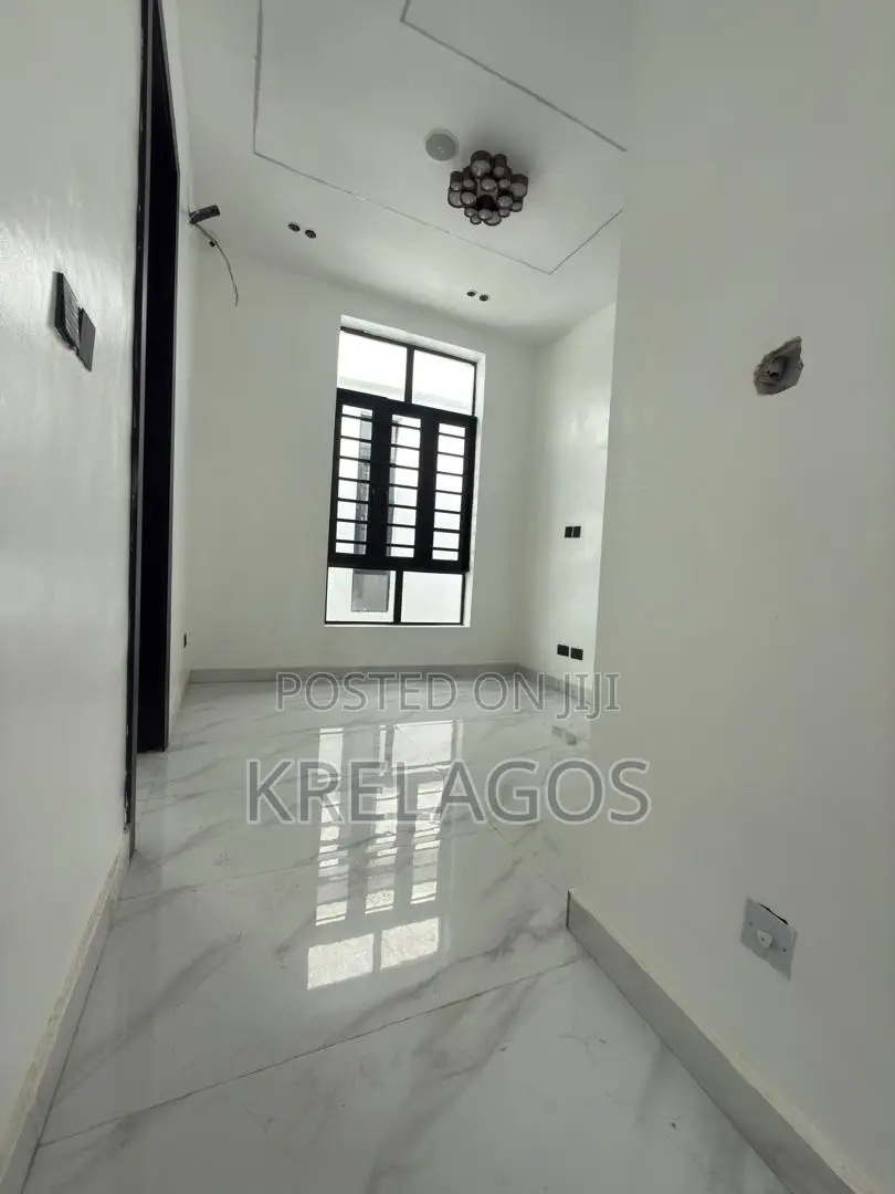 4bdrm Duplex in Orchid, Chevron for sale in Chevron