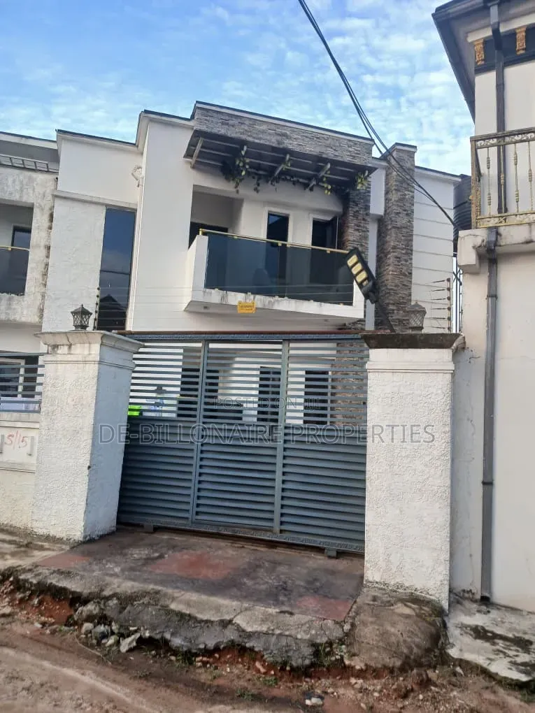 Exquisite 4 Bedrooms Duplex All in Suite at No 2 Naze by Human Race. in Owerri