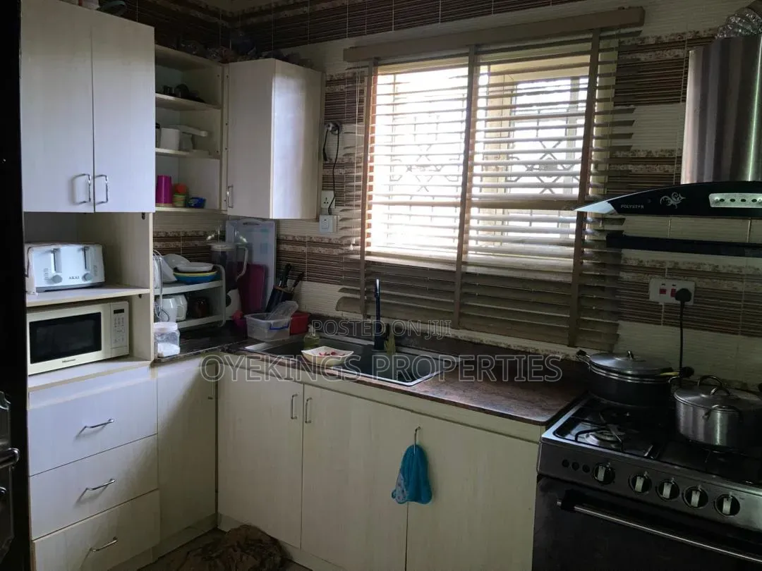 3bdrm Bungalow in Gbekuba, Oluyole for sale in Oluyole