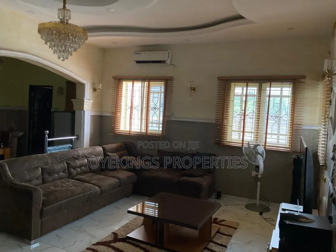 3bdrm Bungalow in Gbekuba, Oluyole for sale in Oluyole