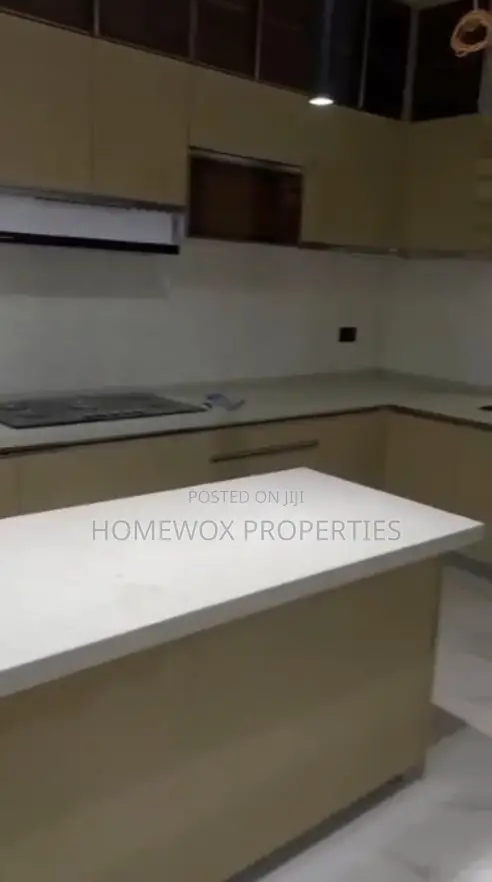 5bdrm Duplex in Omole Phase 1 for sale in Omole Phase 1