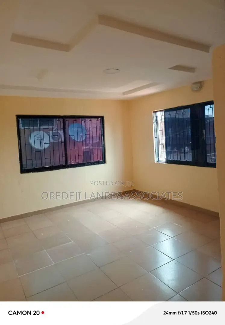 Tastefully Finished 3bedrm Flat at Alade Close. N4.5m in Ifako-Ogba