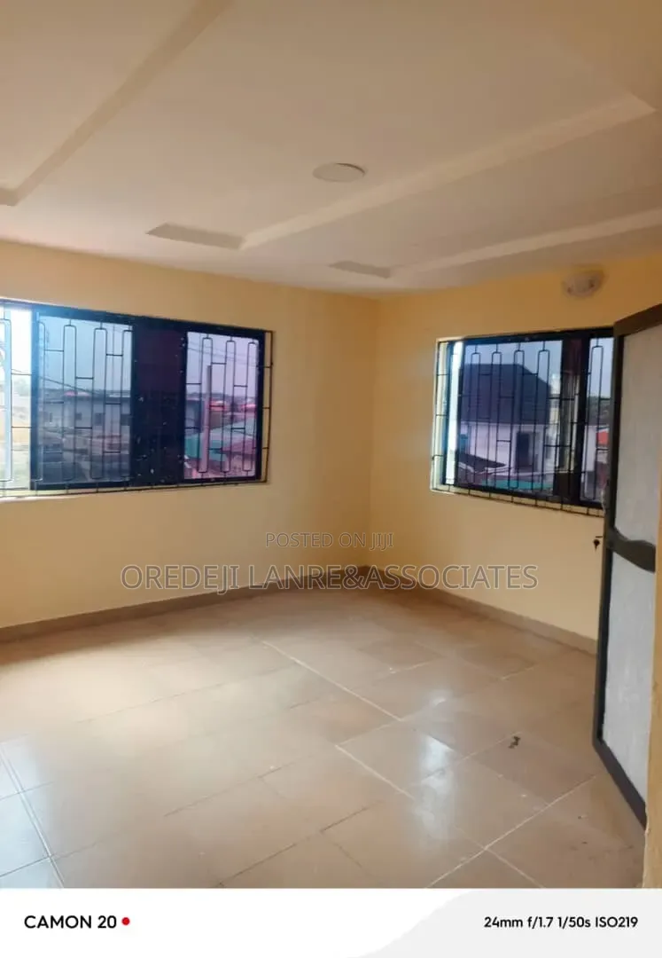Tastefully Finished 3bedrm Flat at Alade Close. N4.5m in Ifako-Ogba