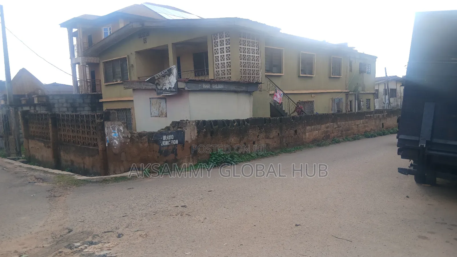 15bdrm Apartment in Agbowo, Ibadan for sale in Ibadan