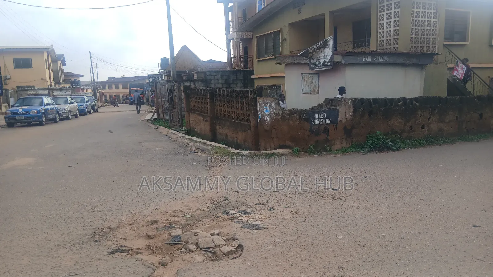 15bdrm Apartment in Agbowo, Ibadan for sale in Ibadan