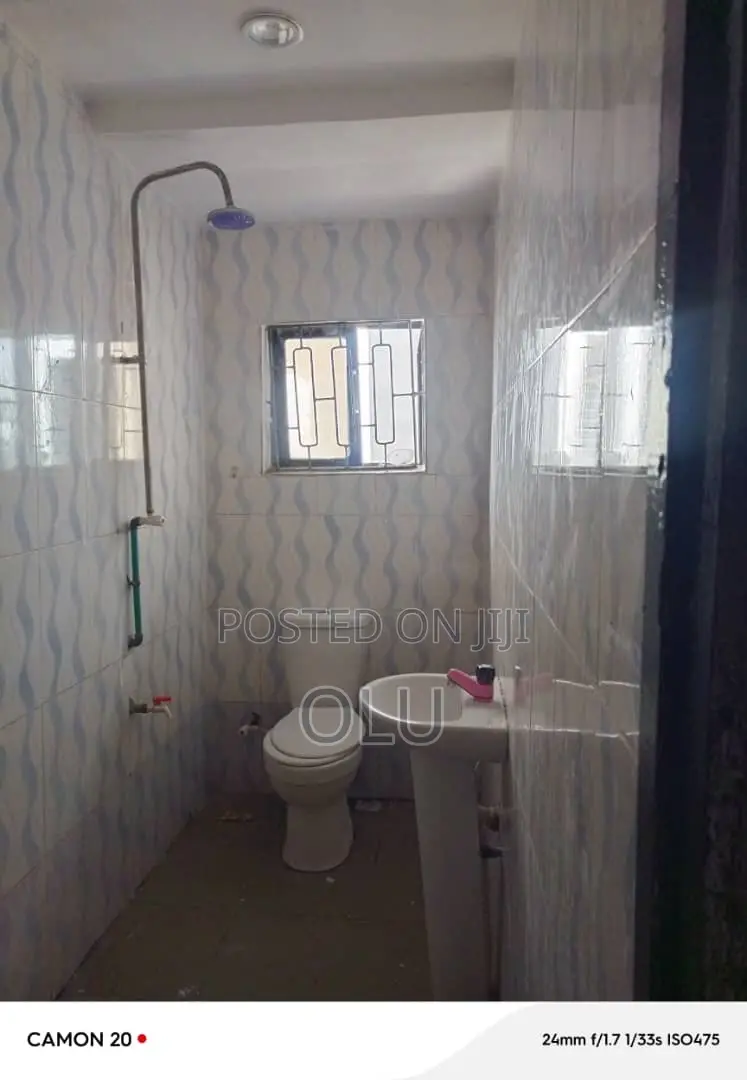 3bdrm Block of Flats in Iju Road for rent in Iju
