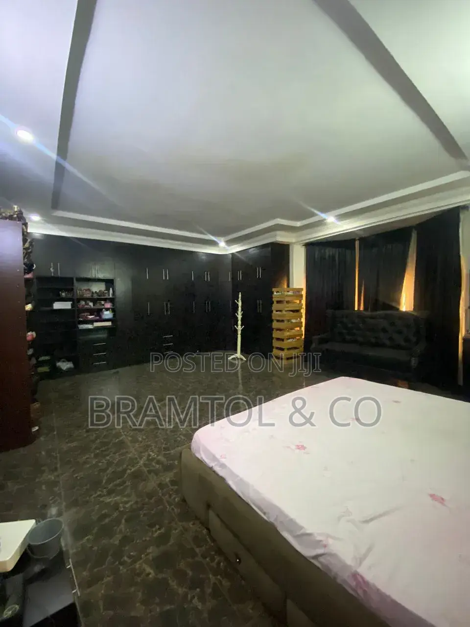 4bdrm Townhouse / Terrace in Life Camp for rent in Life Camp