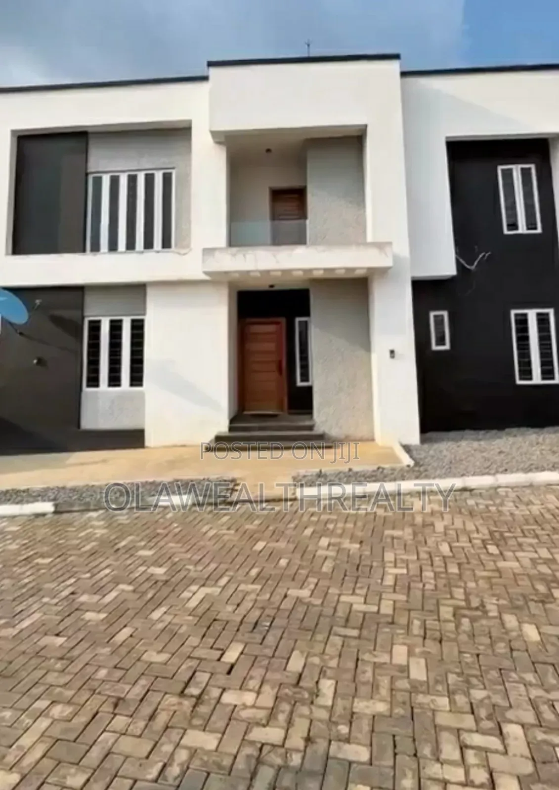 4bdrm Duplex in Carlton Gate Estate, Akobo for rent in Akobo