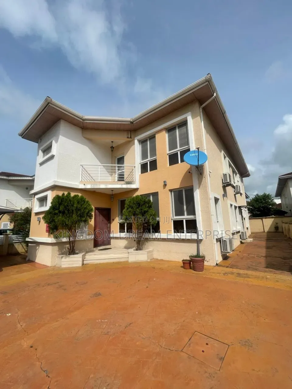 Furnished 4bdrm House in Osapa Lekki Lagos for rent in Osapa london
