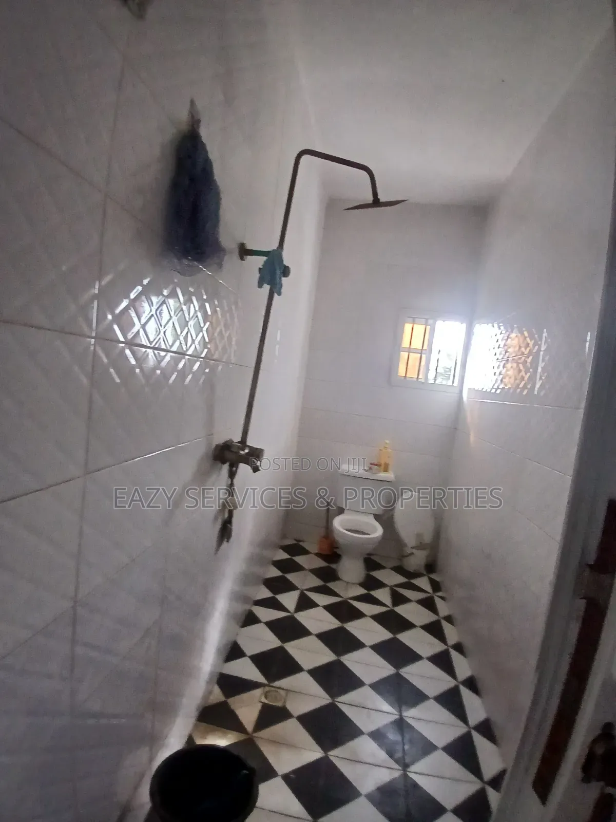 1bdrm Shared Apartment in Off Lekki-Epe Expressway for rent in Off Lekki-Epe Expressway