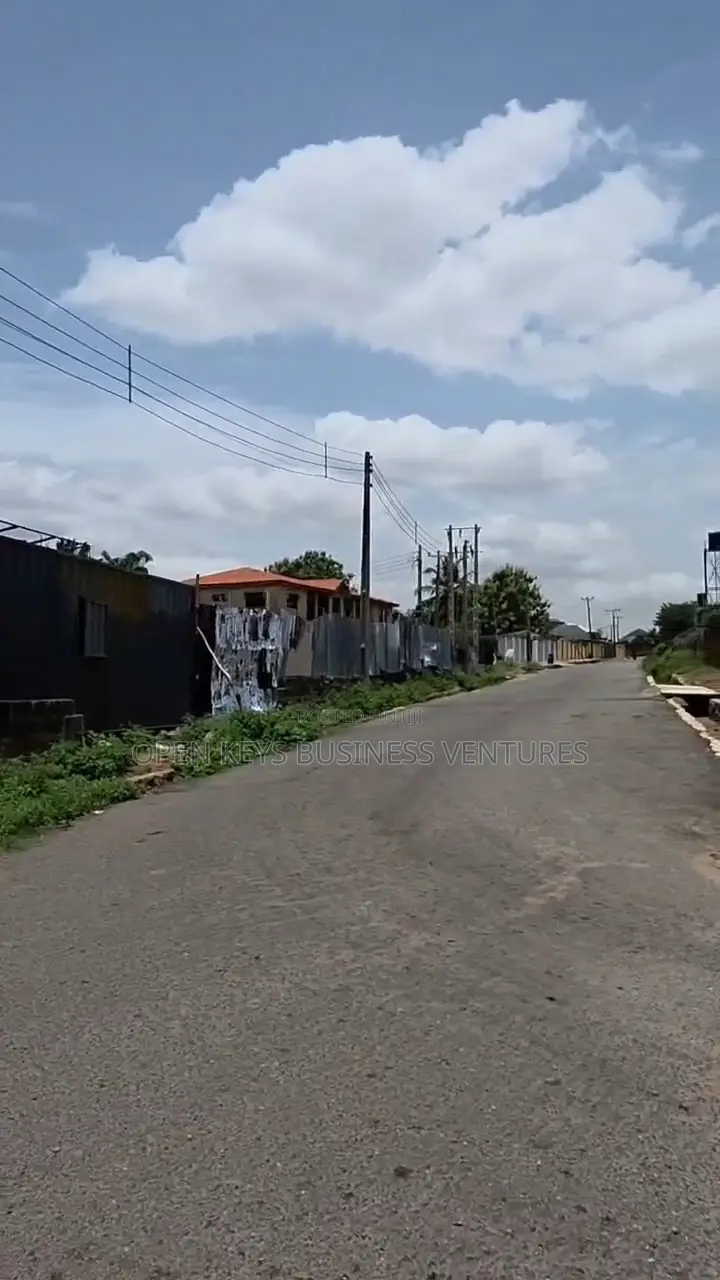 5bdrm Bungalow in Beside Omobolanle, Akobo for sale in Akobo