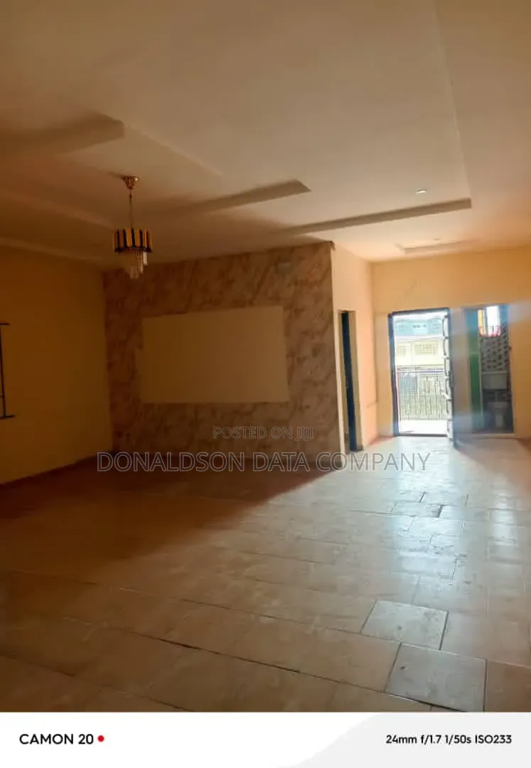 3bdrm Block of Flats in Nelson Cole Estate, Ifako-Ogba for sale in Ifako-Ogba