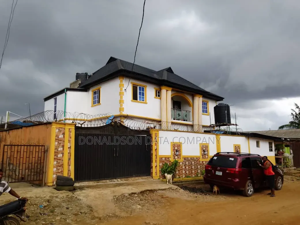 3bdrm Block of Flats in Nelson Cole Estate, Ifako-Ogba for sale in Ifako-Ogba