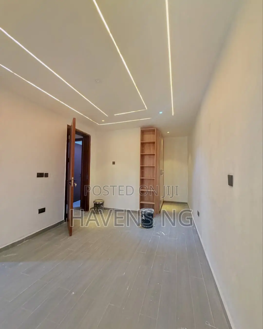 4bdrm Duplex in Sabo Yaba for sale in Sabo / Yaba