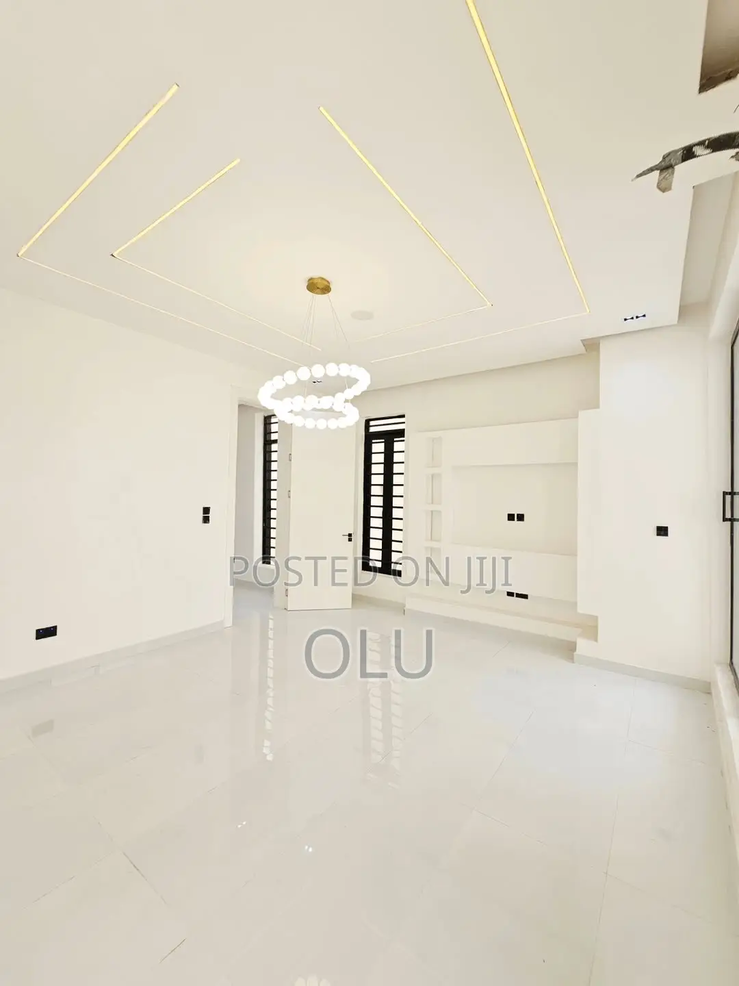 Furnished 5bdrm Duplex in Lekki Ph1 for sale in Lekki Phase 1