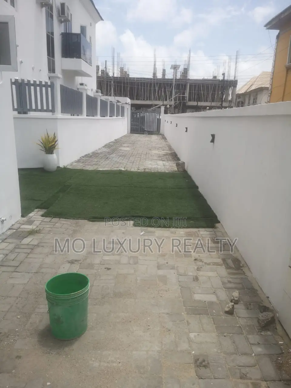3bdrm Apartment in Lekki Phase 1 for rent in Lekki Phase 1