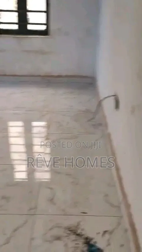 Furnished 2bdrm Block of Flats in Alagomeji for rent in Alagomeji