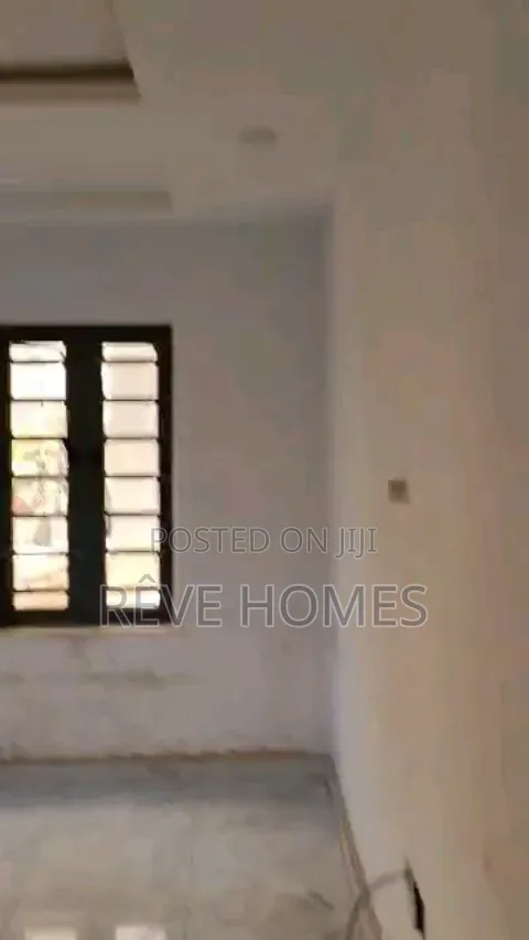 Furnished 2bdrm Block of Flats in Alagomeji for rent in Alagomeji