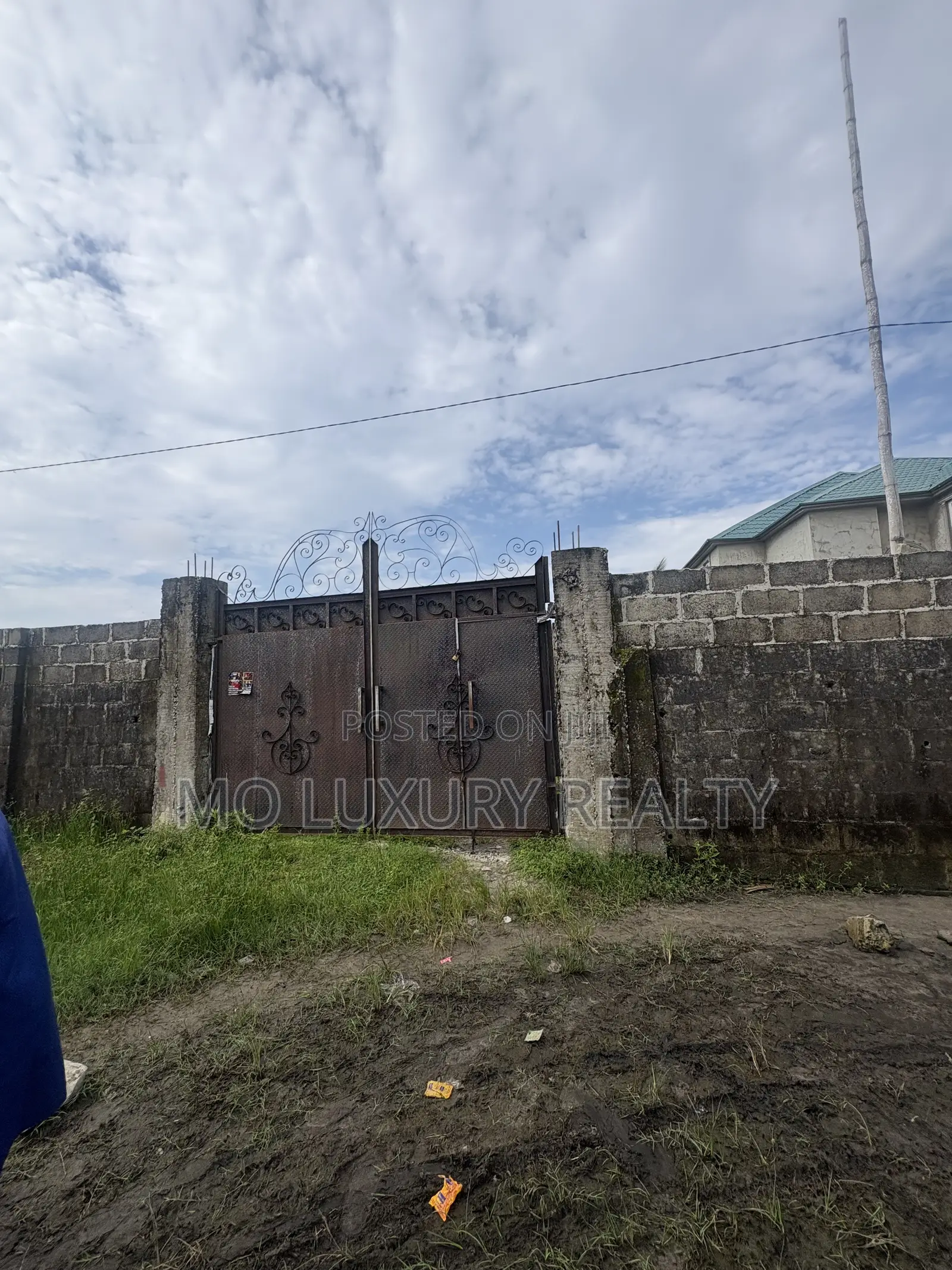 1,339 SQM Land for Sale 2 Ways Street. 2 Plots in Ibeju