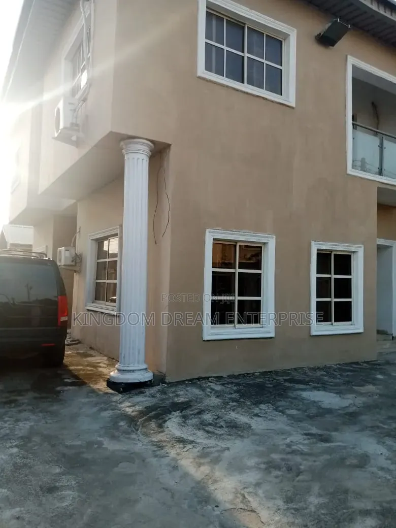 Mini Flat in Still Waters Garden for rent in Lekki Phase 1