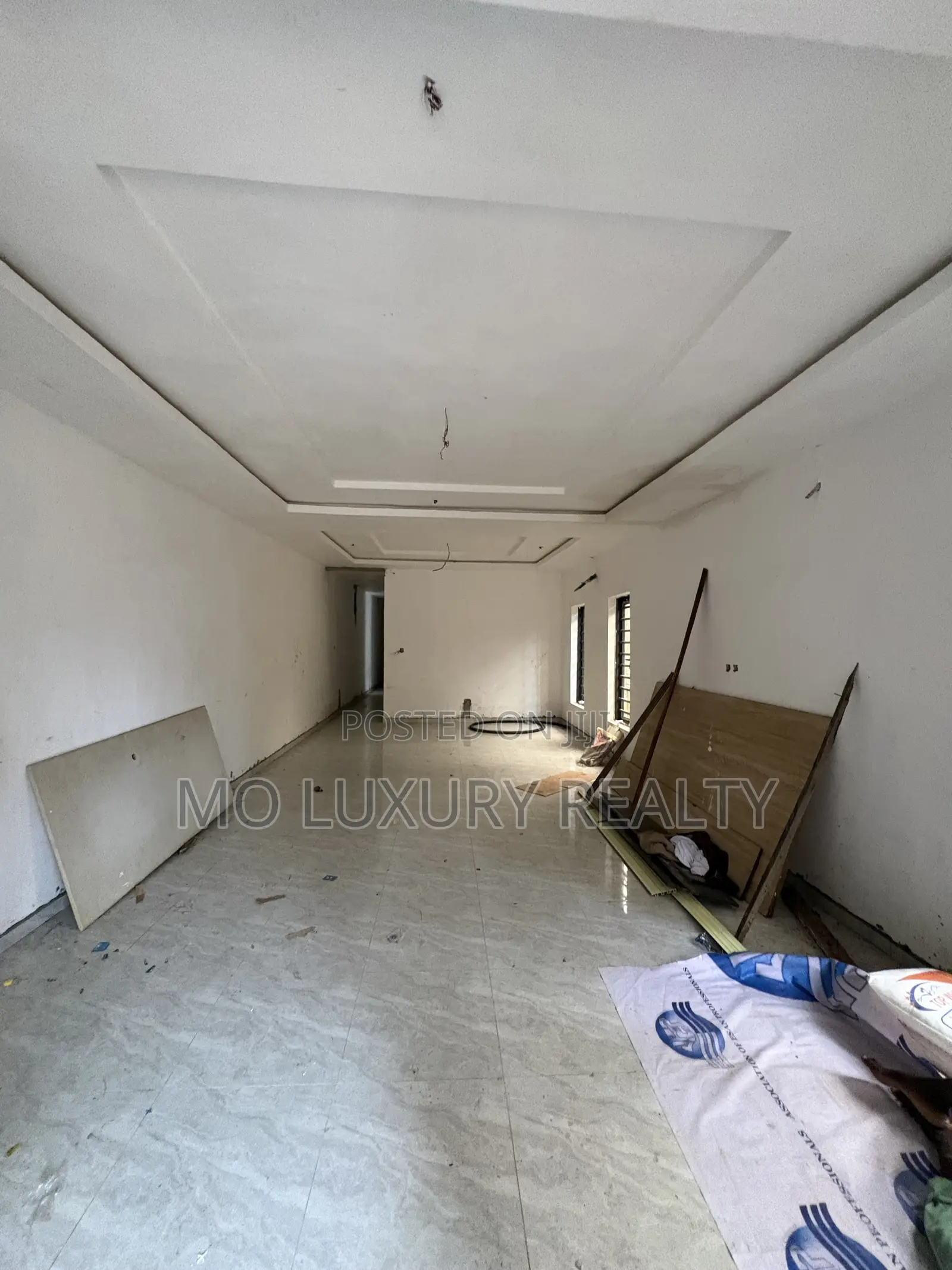 4bdrm Duplex in Ikate for sale in Ikate