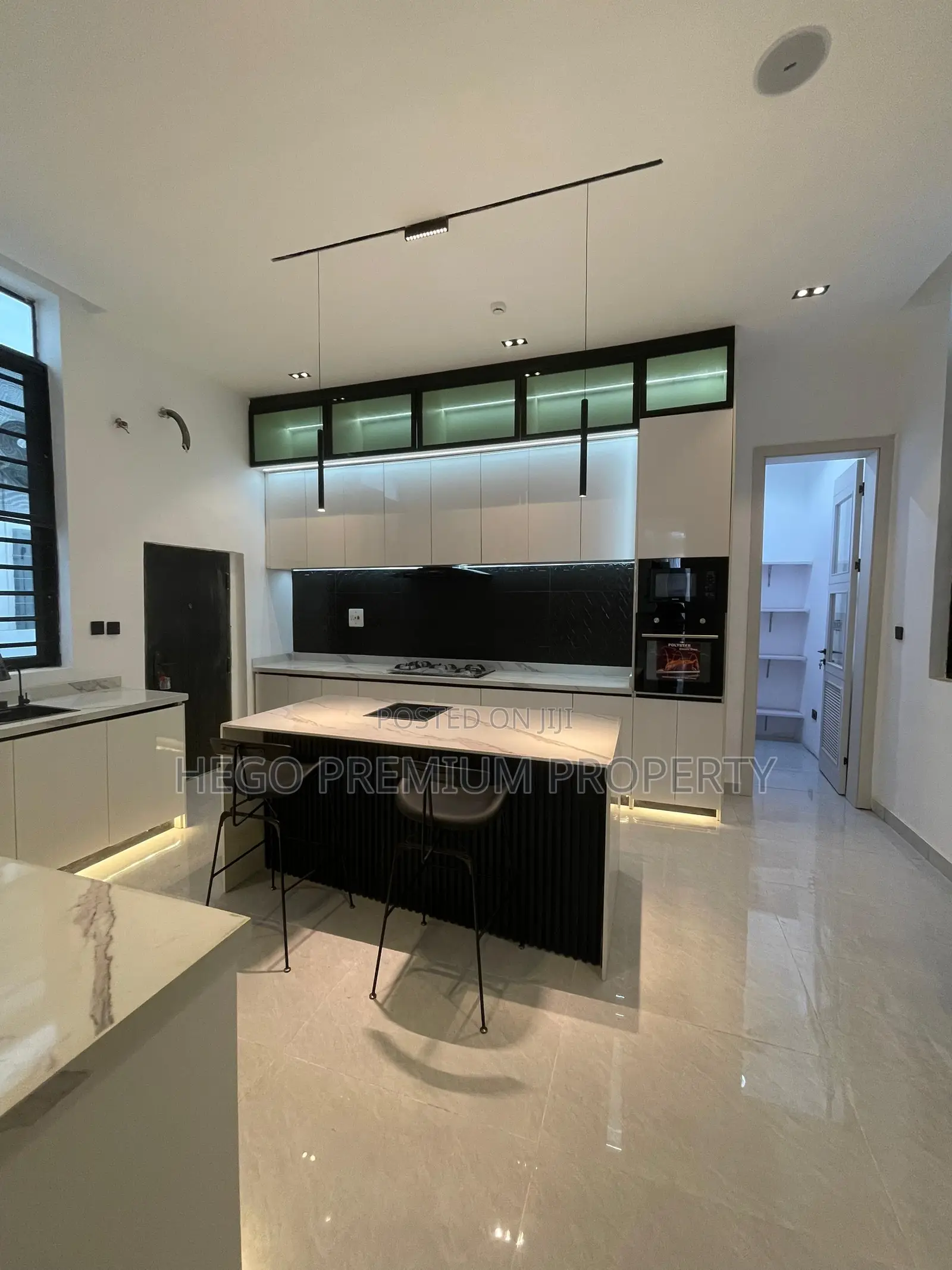 5bdrm Duplex in Lekki for sale in Ilaje / Lekki
