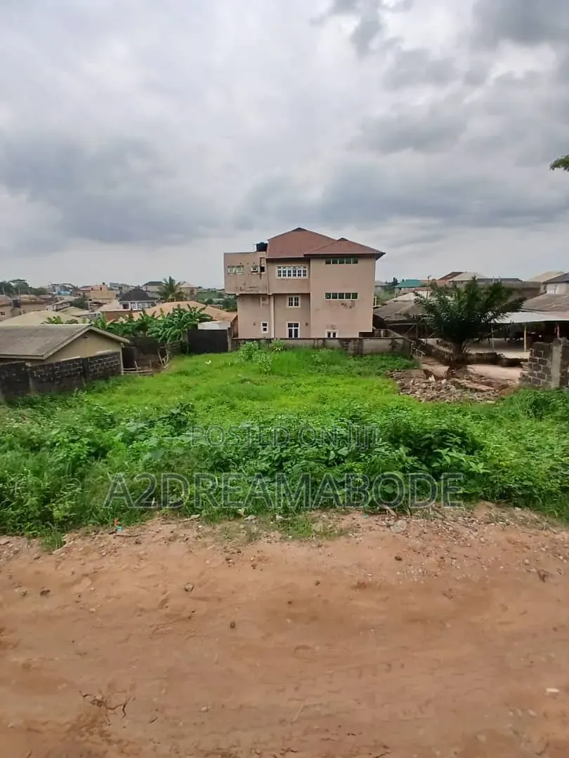 Well Placed Full Plot in Isheri North