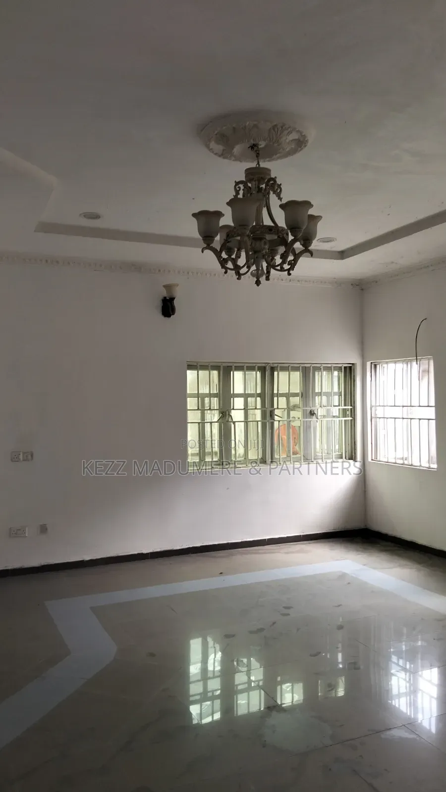 4bdrm Duplex in Elekahia, Stadium for sale in Elekahia