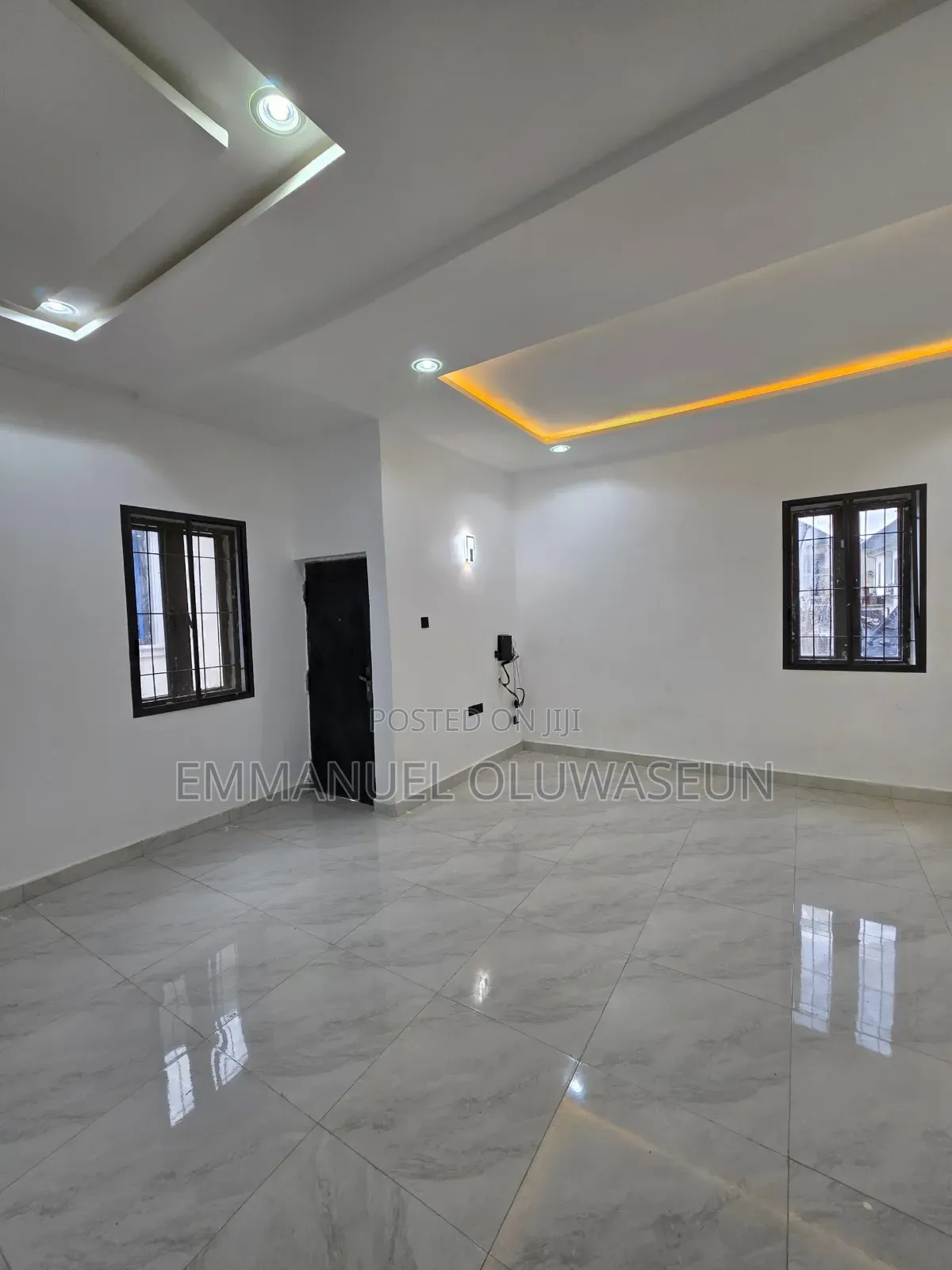 4bdrm House in Apo Resettlement for sale in Apo Resettlement