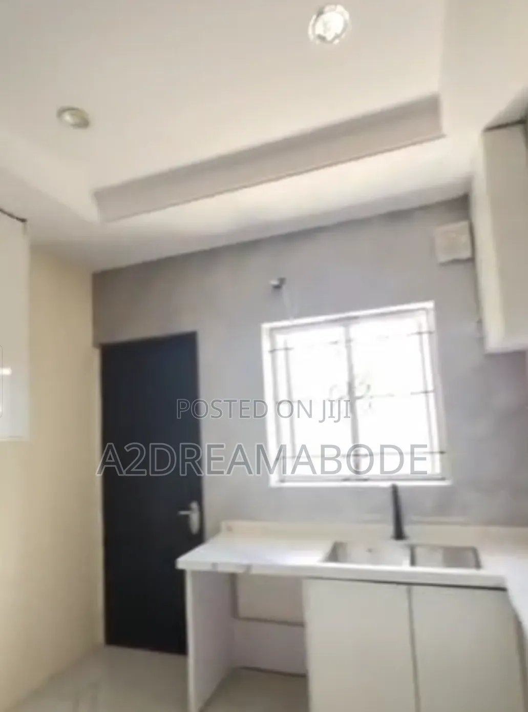 4bdrm Duplex in Ikeja Gra for sale in Ikeja GRA