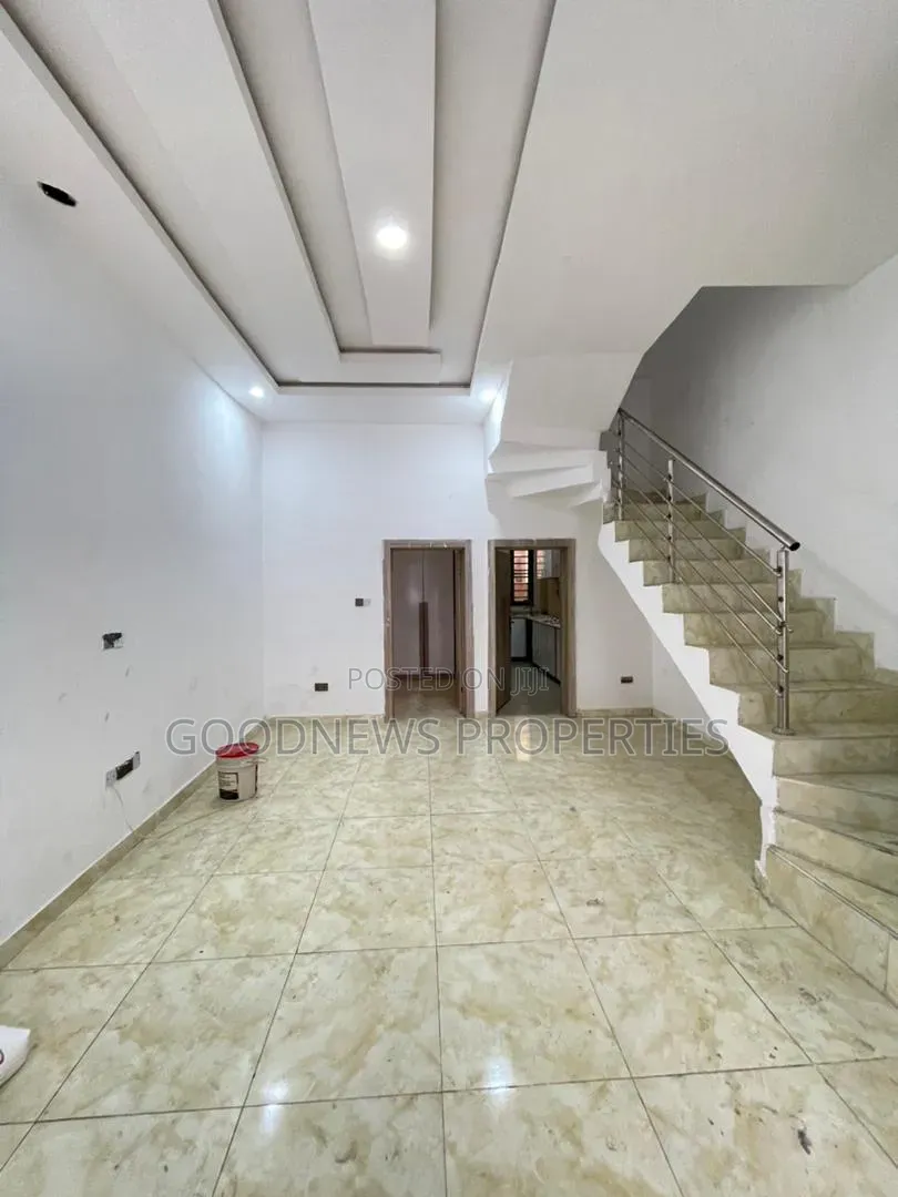 3bdrm Duplex in Vgc, Harris Drive for rent in VGC / Ajah
