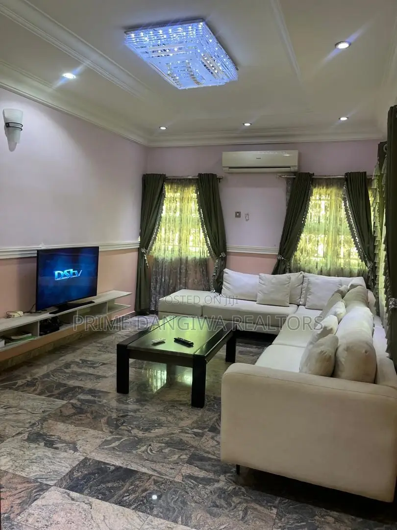 Furnished 3bdrm Duplex in Villa, Asokoro for rent in Asokoro