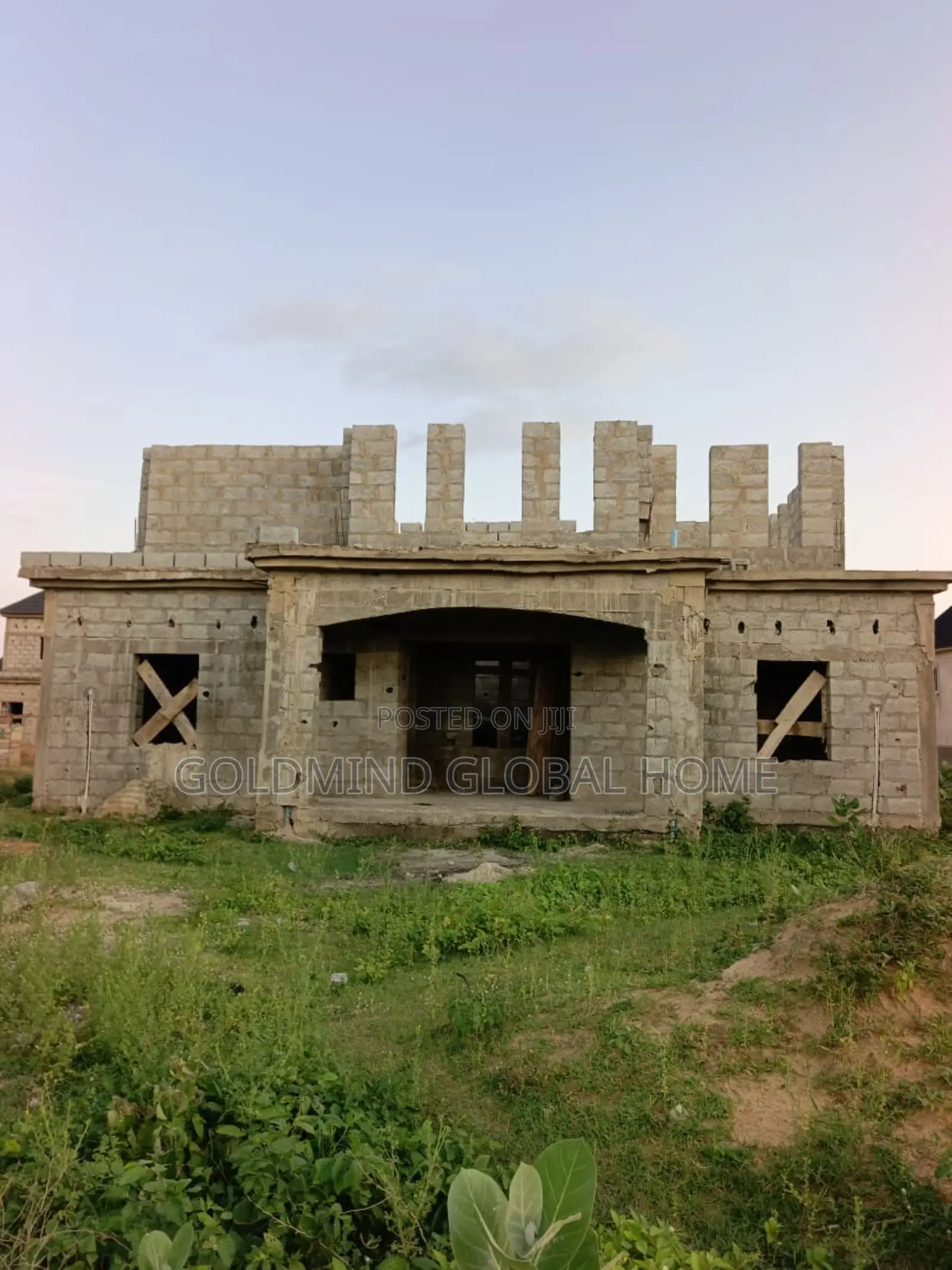 5bdrm Penthouse in Seman Estate Phase 1, Sabon Lugbe for sale in Sabon Lugbe