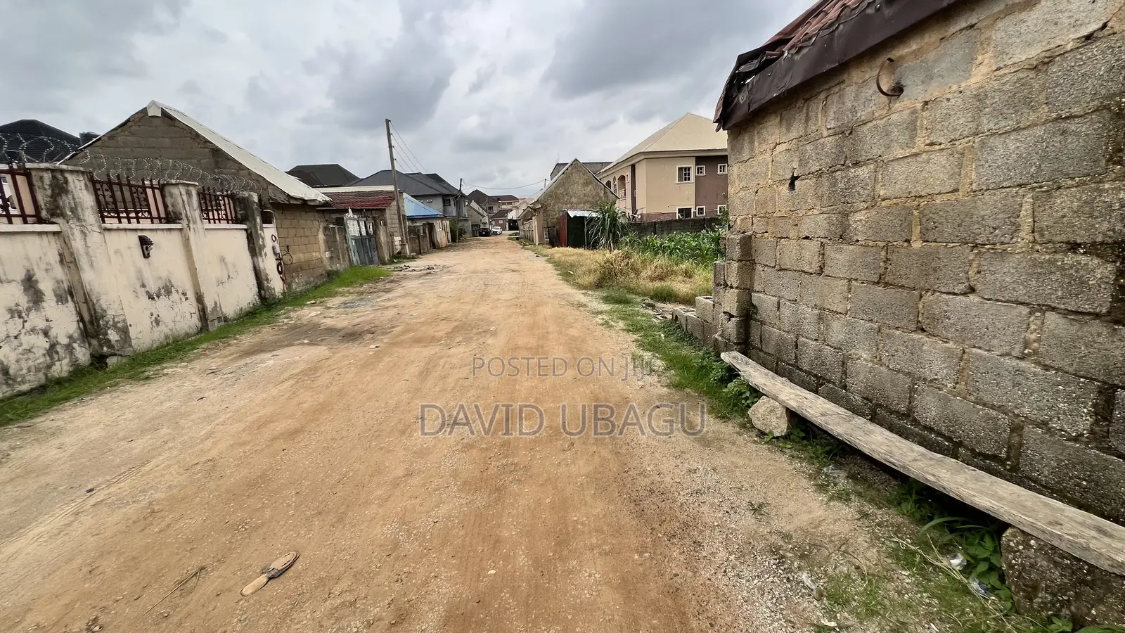  1000 SQM Plot  in Kubwa