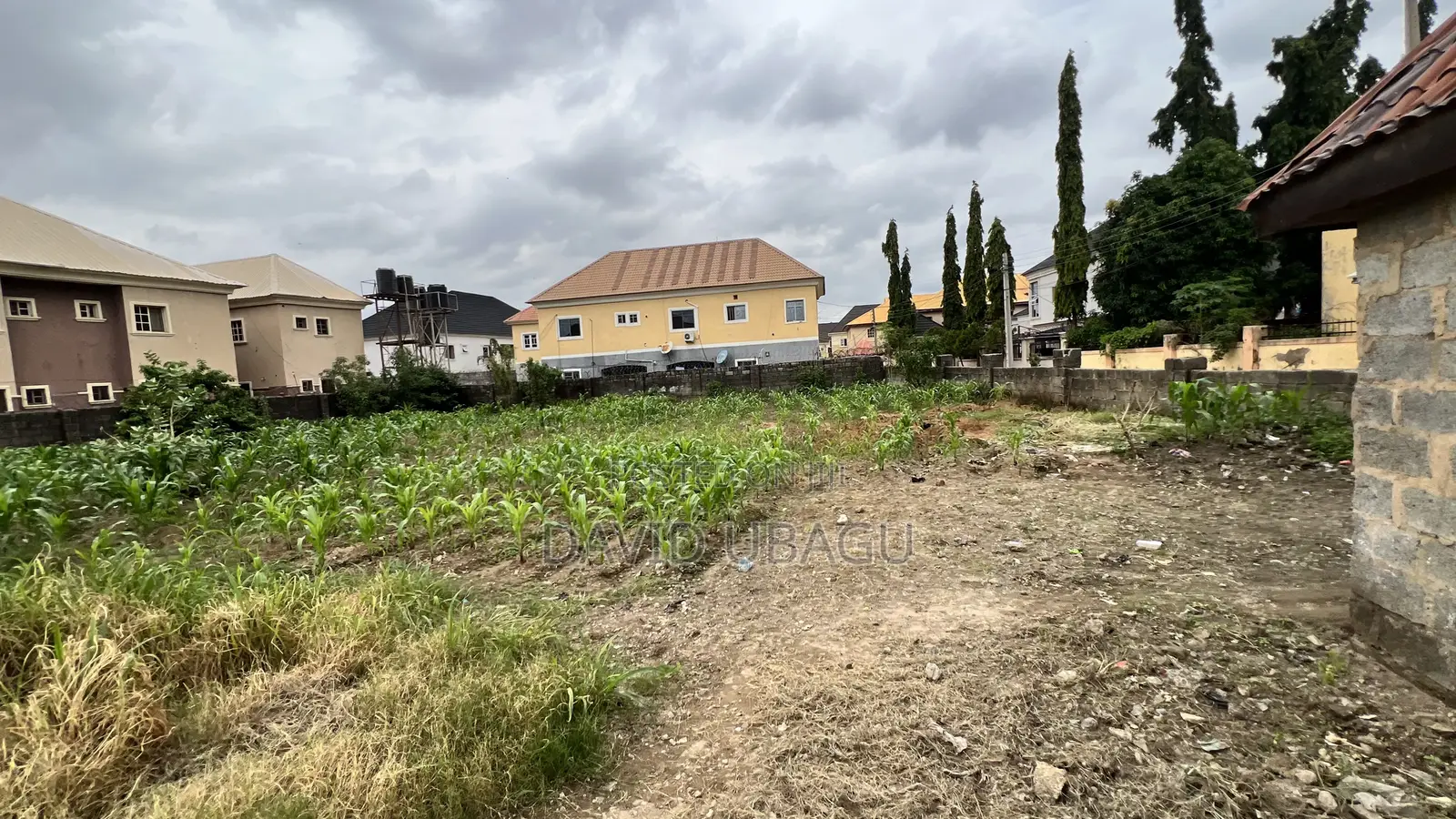  1000 SQM Plot  in Kubwa