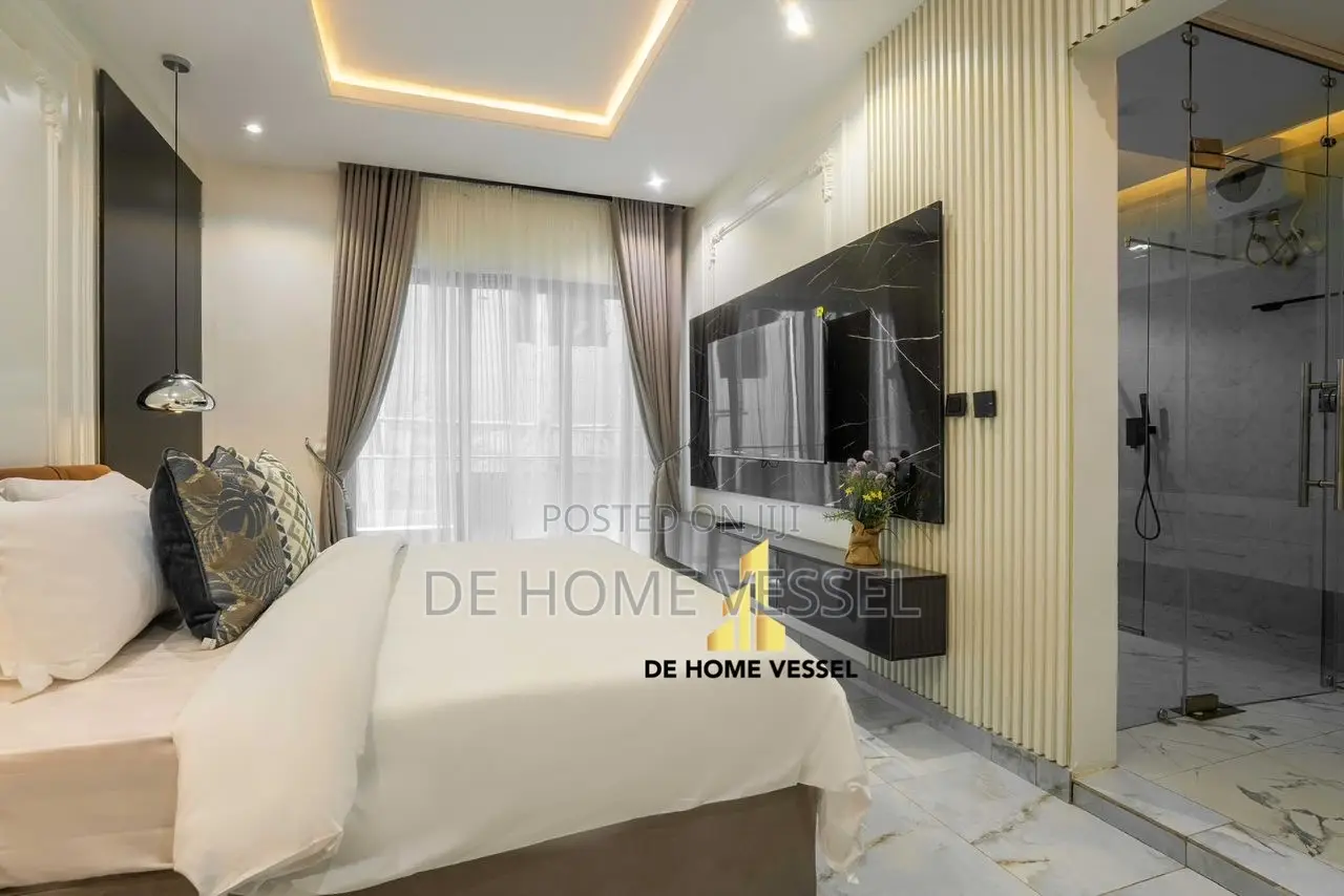 Furnished 2bdrm Penthouse in Lekki Phase 1 for sale in Lekki Phase 1