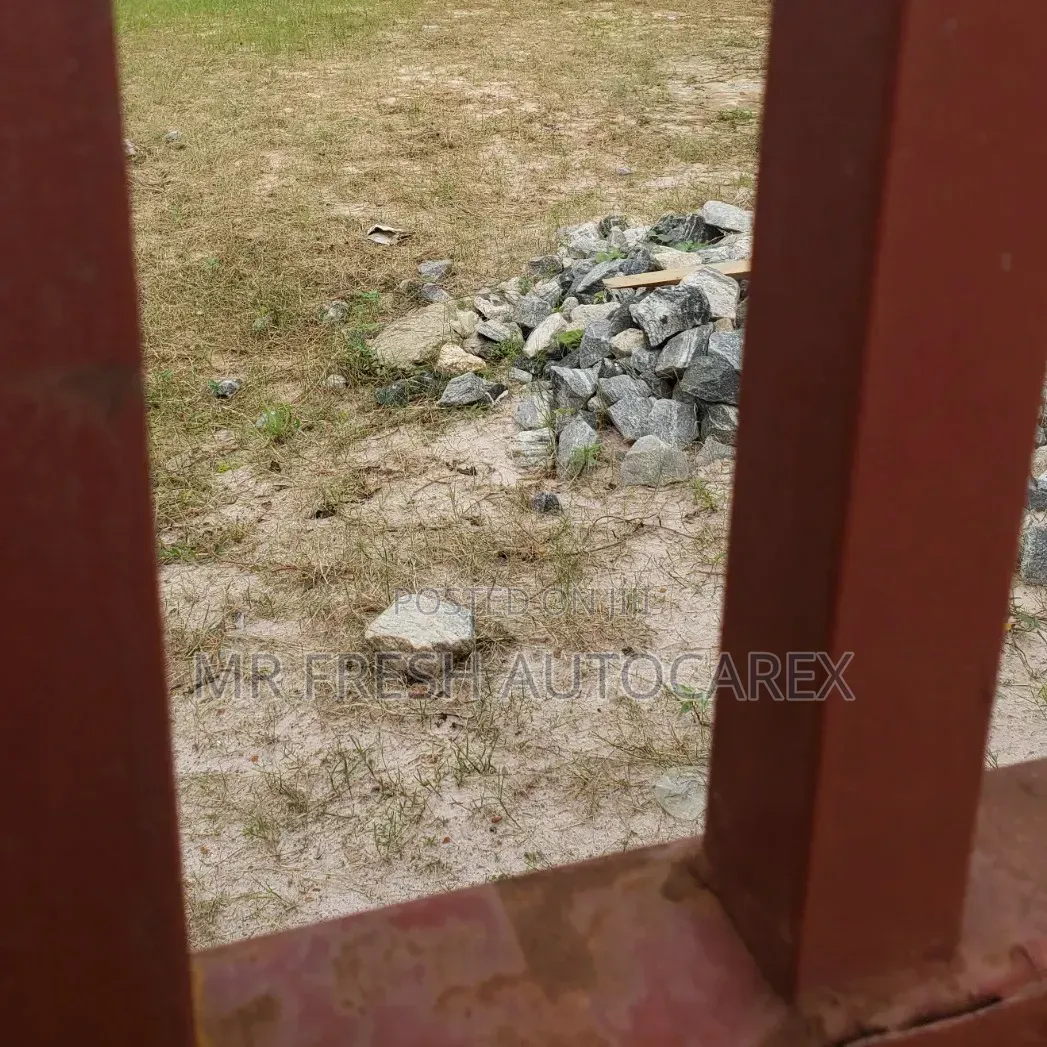 Land For Sell In Victoria Island in Kofo Abayomi