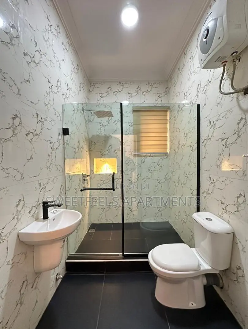 Enjoy a Relaxing Stay in Our Beautiful Studio Studio Apartment. in Chevron