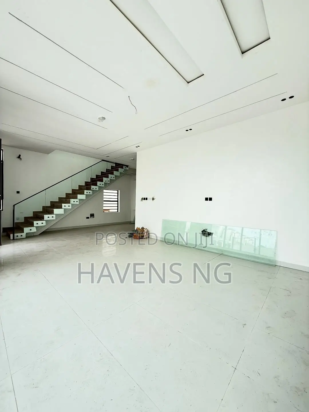 4bdrm Duplex in Lekki Phase 2 for sale in Lekki Phase 2