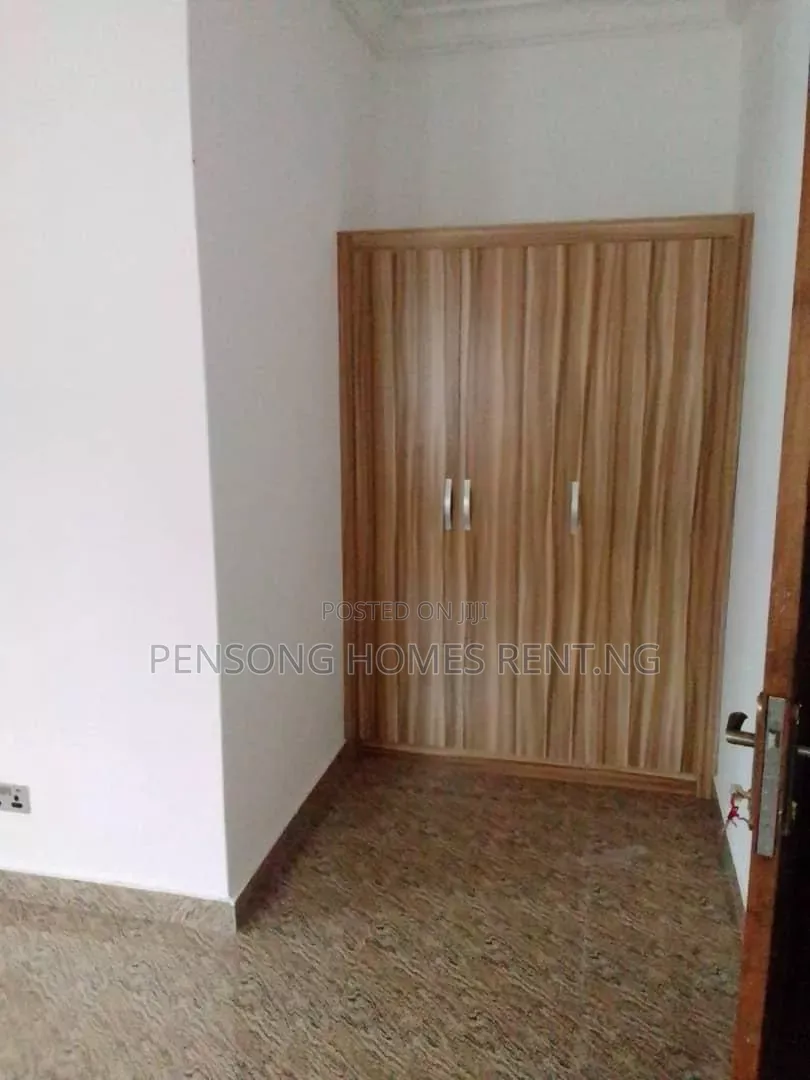 4bdrm Duplex in Unilag Estate, Lekki Expressway for sale in Lekki Expressway