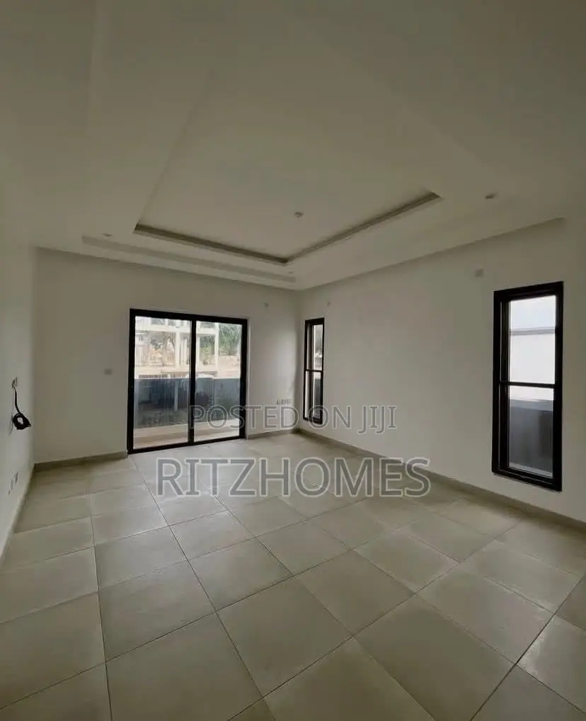 4bdrm Duplex in Asokoro for sale in Asokoro