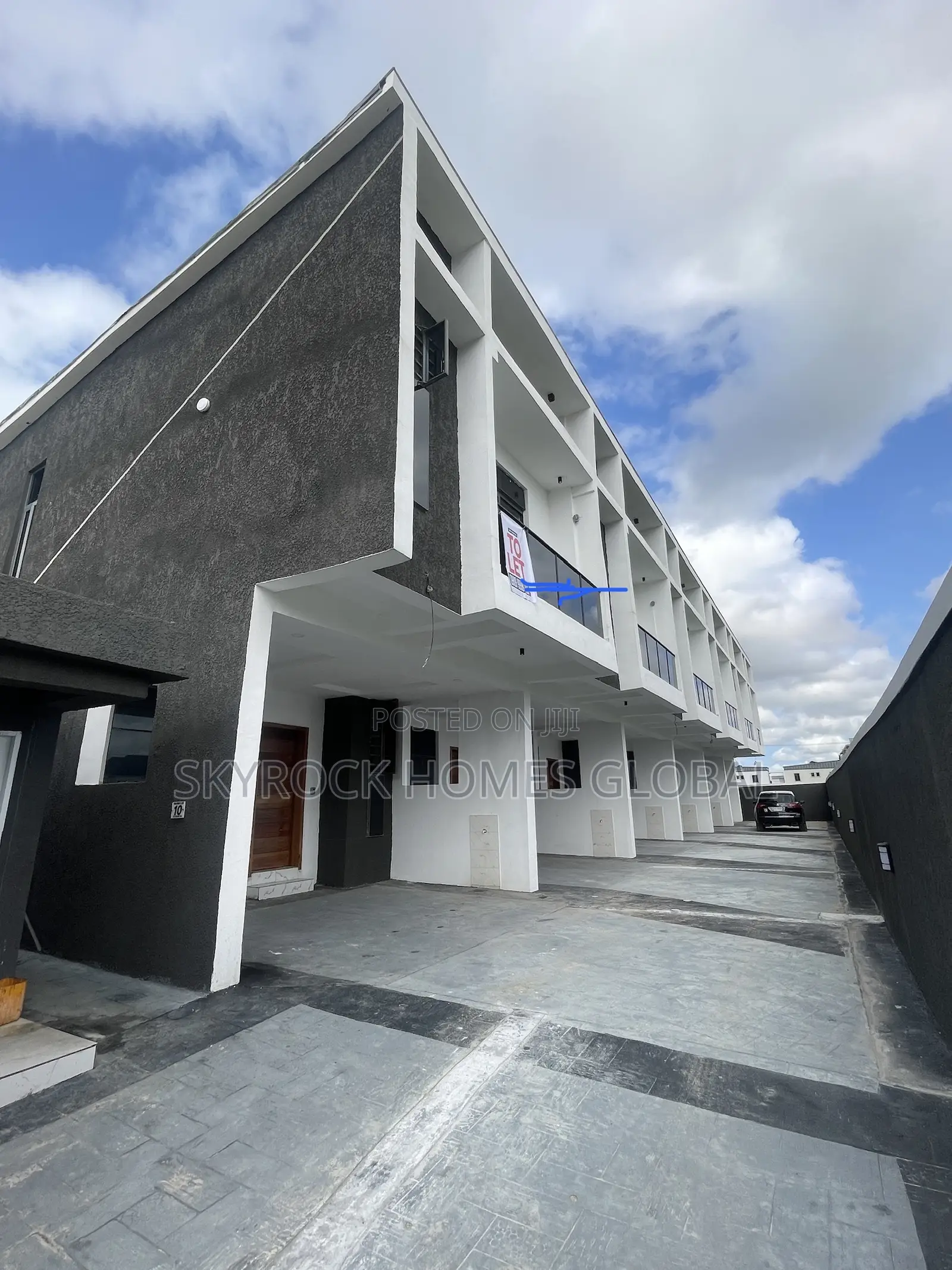 3bdrm Duplex in Abraham Adesanya Estate for rent in Abraham Adesanya Estate
